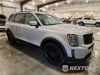 Czwarte zdjęcie samochodu z boku: 2022 KIA TELLURIDE EX VIN:5XYP3DHC3NG322032 - miniatura