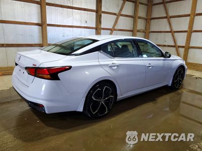 Trzecie zdjęcie samochodu z tyłu: 2025 NISSAN ALTIMA SR VIN:1N4BL4CV6SN358973 - miniatura