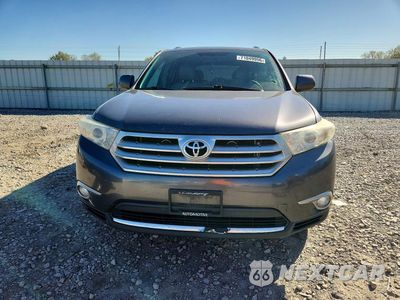 Piąte zdjęcie samochodu w środku: 2012 TOYOTA HIGHLANDER SE VIN:5TDBK3EH0CS148704 - miniatura