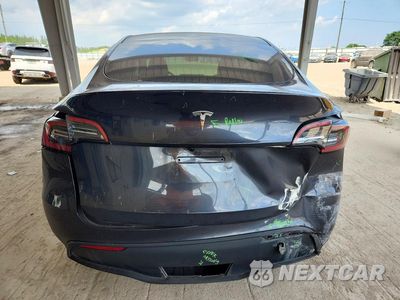 Zdjęcie 6 z 12 samochodu: 2025 TESLA MODEL Y VIN:7SAYGDED0SA370385 - miniatura