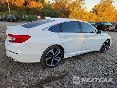 Trzecie zdjęcie samochodu z tyłu: 2020 HONDA ACCORD SPORT VIN:1HGCV1F3XLA107336 - miniatura