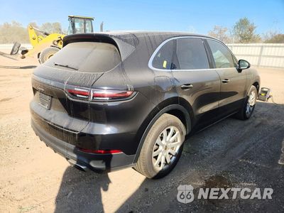 Trzecie zdjęcie samochodu z tyłu: 2019 PORSCHE CAYENNE VIN:WP1AA2AY5KDA03830 - miniatura