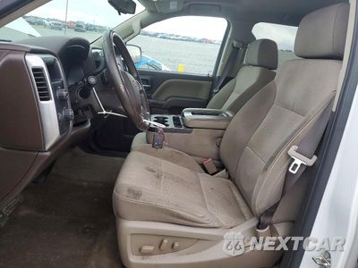 Zdjęcie 7 z 12 samochodu: 2018 CHEVROLET SILVERADO K1500 LT VIN:3GCUKRER2JG379734 - miniatura
