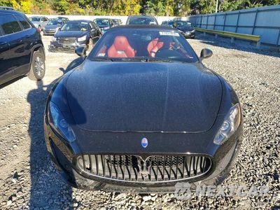 Piąte zdjęcie samochodu w środku: 2016 MASERATI GRANTURISMO S VIN:ZAM45VMA2G0177459 - miniatura