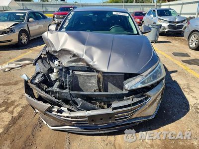 Piąte zdjęcie samochodu w środku: 2020 HYUNDAI ELANTRA SEL VIN:KMHD84LF7LU107931 - miniatura