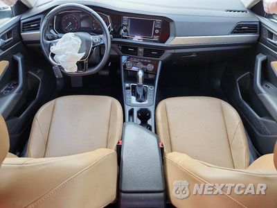 Zdjęcie 8 z 13 samochodu: 2019 VOLKSWAGEN JETTA S VIN:3VWCB7BU7KM258867 - miniatura