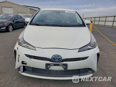 Piąte zdjęcie samochodu w środku: 2020 TOYOTA PRIUS XLE VIN:JTDKARFU9L3118328 - miniatura