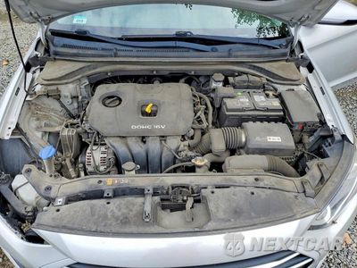 Zdjęcie 11 z 13 samochodu: 2018 HYUNDAI ELANTRA VALUE EDITION VIN:5NPD84LFXJH220316 - miniatura