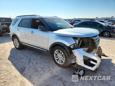 Czwarte zdjęcie samochodu z boku: 2017 FORD EXPLORER XLT VIN:1FM5K7D80HGB14149 - miniatura