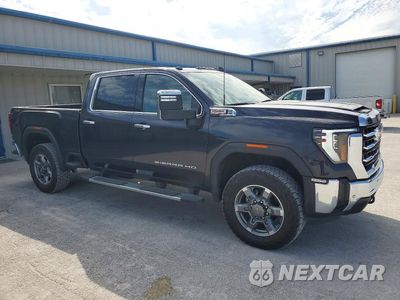 Czwarte zdjęcie samochodu z boku: 2025 GMC SIERRA K2500 SLT VIN:1GT4UNEY0SF255006 - miniatura
