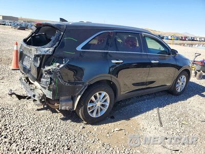 Trzecie zdjęcie samochodu z tyłu: 2017 KIA SORENTO LX V6 VIN:5XYPGDA56HG222494 - miniatura