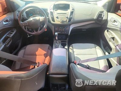 Zdjęcie 8 z 12 samochodu: 2017 FORD ESCAPE SE VIN:1FMCU0GDXHUB01556 - miniatura
