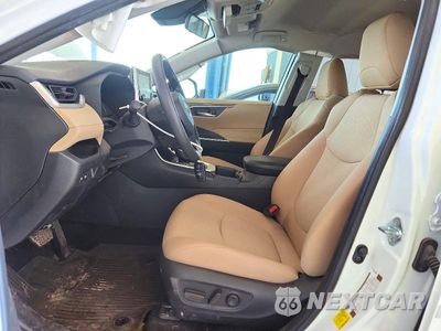 Zdjęcie 7 z 13 samochodu: 2025 TOYOTA RAV4 HYBRID XLE VIN:JTMRWRFV3SD351235 - miniatura