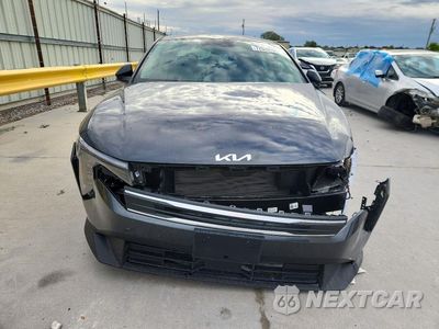 Piąte zdjęcie samochodu w środku: 2026 KIA K4 LXS VIN:3KPFT4DE4TE399750 - miniatura