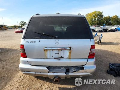 Zdjęcie 6 z 13 samochodu: 2005 MERCEDES-BENZ ML 350 VIN:4JGAB57E05A517177 - miniatura