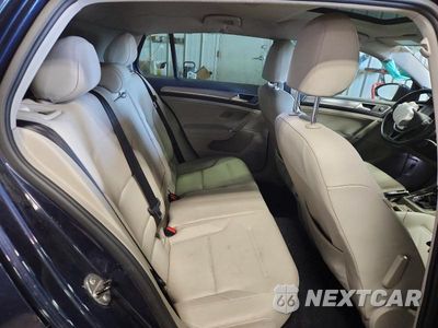 Zdjęcie 10 z 13 samochodu: 2015 VOLKSWAGEN GOLF TDI VIN:3VW2A7AUXFM047183 - miniatura