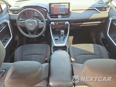 Zdjęcie 8 z 13 samochodu: 2021 TOYOTA RAV4 LE VIN:2T3H1RFV5MW137931 - miniatura