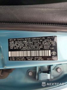 Zdjęcie 12 z 12 samochodu: 2012 TOYOTA PRIUS C TWO VIN:JTDKDTB37C1023408 - miniatura
