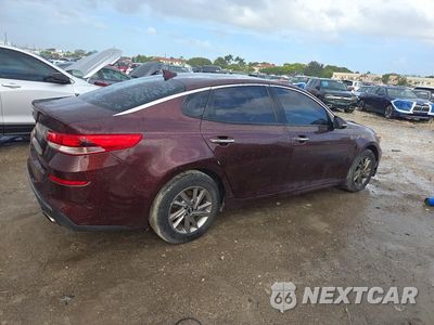 Trzecie zdjęcie samochodu z tyłu: 2020 KIA OPTIMA LX VIN:5XXGT4L35LG426319 - miniatura