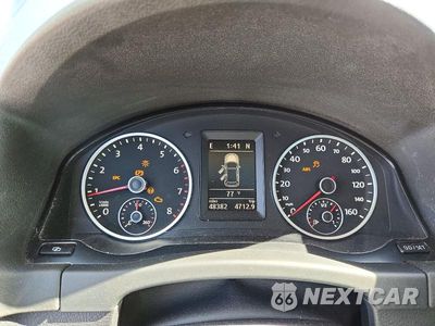 Zdjęcie 9 z 14 samochodu: 2011 VOLKSWAGEN TIGUAN S VIN:WVGAV7AX9BW557401 - miniatura