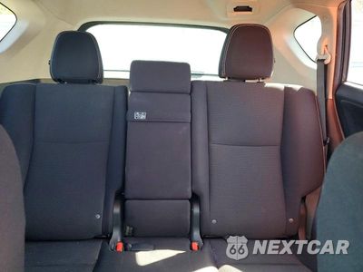 Zdjęcie 10 z 13 samochodu: 2017 TOYOTA RAV4 HYBRID XLE VIN:JTMRJREV1HD127003 - miniatura