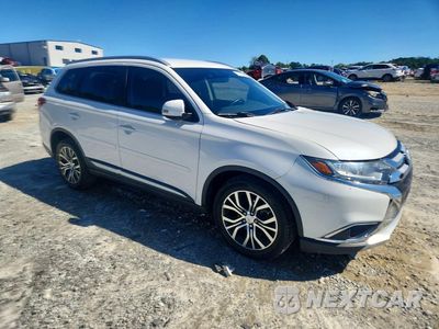 Czwarte zdjęcie samochodu z boku: 2017 MITSUBISHI OUTLANDER SE VIN:JA4AD3A3XHZ029784 - miniatura