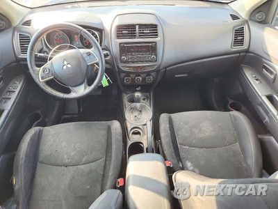 Zdjęcie 8 z 14 samochodu: 2015 MITSUBISHI OUTLANDER SPORT ES VIN:4A4AP3AW2FE027337 - miniatura