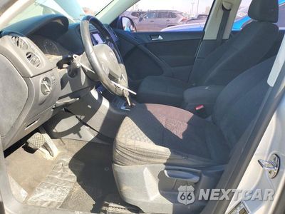 Zdjęcie 7 z 13 samochodu: 2013 VOLKSWAGEN TIGUAN S VIN:WVGBV3AX0DW579531 - miniatura
