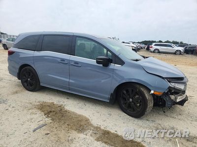 Czwarte zdjęcie samochodu z boku: 2024 HONDA ODYSSEY SPORT VIN:5FNRL6H79RB041843 - miniatura