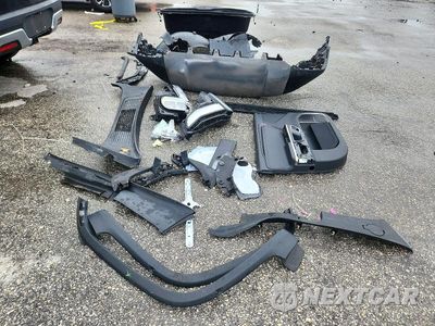 Zdjęcie 12 z 13 samochodu: 2023 RIVIAN R1T ADVENTURE VIN:7FCTGAAA0PN018978 - miniatura