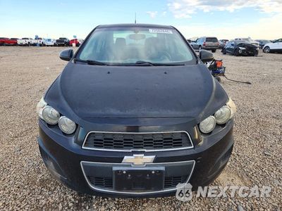Piąte zdjęcie samochodu w środku: 2014 CHEVROLET SONIC LT VIN:1G1JC5SH9E4239518 - miniatura