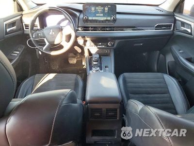 Zdjęcie 8 z 13 samochodu: 2024 MITSUBISHI OUTLANDER SE VIN:JA4J3VA89RZ067065 - miniatura