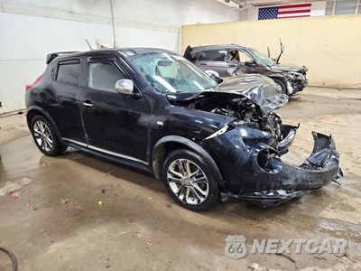 Czwarte zdjęcie samochodu z boku: 2012 NISSAN JUKE S VIN:JN8AF5MV7CT109617 - miniatura