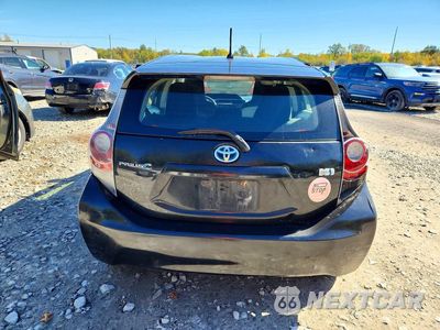 Zdjęcie 6 z 12 samochodu: 2013 TOYOTA PRIUS C ONE VIN:JTDKDTB39D1549864 - miniatura