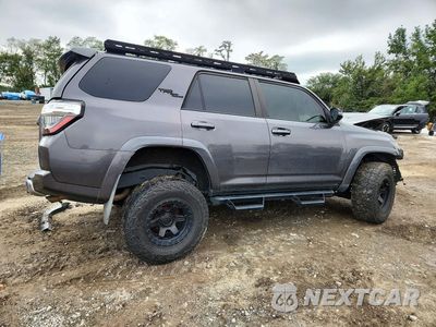 Trzecie zdjęcie samochodu z tyłu: 2019 TOYOTA 4RUNNER TRD OFF-ROAD PREMIUM VIN:JTEBU5JR5K5699022 - miniatura