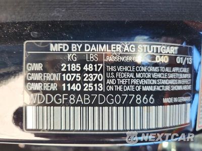 Zdjęcie 12 z 12 samochodu: 2013 MERCEDES-BENZ C 300 4MATIC VIN:WDDGF8AB7DG077866 - miniatura