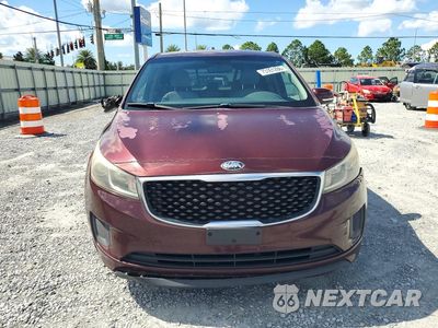 Piąte zdjęcie samochodu w środku: 2017 KIA SEDONA LX VIN:KNDMB5C1XH6219747 - miniatura