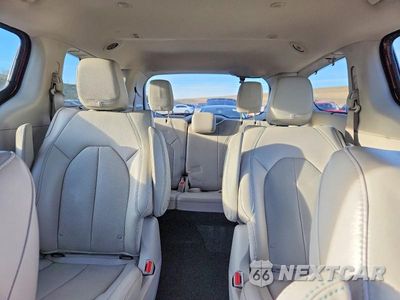 Zdjęcie 10 z 14 samochodu: 2018 CHRYSLER PACIFICA HYBRID TOURING L VIN:2C4RC1L77JR124867 - miniatura