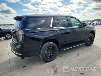 Trzecie zdjęcie samochodu z tyłu: 2026 CHEVROLET TAHOE C1500 LT VIN:1GNS5NKD9TR411900 - miniatura