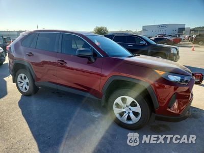 Czwarte zdjęcie samochodu z boku: 2022 TOYOTA RAV4 LE VIN:2T3H1RFV2NW228334 - miniatura