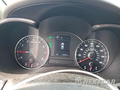 Zdjęcie 9 z 12 samochodu: 2017 KIA FORTE EX VIN:3KPFL4A88HE072693 - miniatura