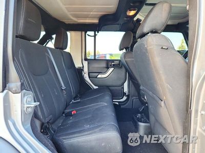 Zdjęcie 11 z 13 samochodu: 2018 JEEP WRANGLER UNLIMITED SAHARA VIN:1C4HJWEG7JL872961 - miniatura