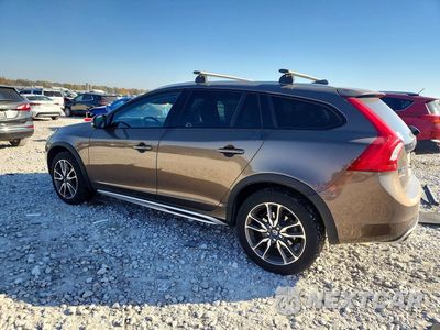 Drugie zdjęcie samochodu z przodu: 2015 VOLVO V60 CROSS COUNTRY PREMIER VIN:YV4612HK5F1000391 - miniatura