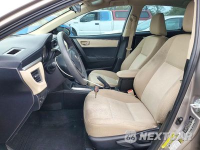 Zdjęcie 7 z 12 samochodu: 2016 TOYOTA COROLLA LE VIN:5YFBURHE0GP451480 - miniatura
