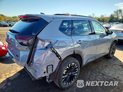 Trzecie zdjęcie samochodu z tyłu: 2026 NISSAN ROGUE DARK ARMOR VIN:5N1BT3BBXTC740363 - miniatura