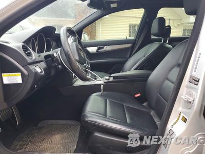 Zdjęcie 7 z 13 samochodu: 2014 MERCEDES-BENZ C 300 4MATIC VIN:WDDGF8AB2EG231854 - miniatura
