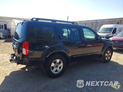 Trzecie zdjęcie samochodu z tyłu: 2011 NISSAN PATHFINDER S VIN:5N1AR1NN1BC602309 - miniatura