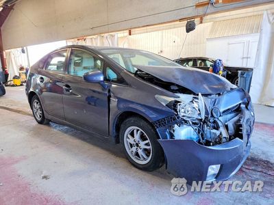 Czwarte zdjęcie samochodu z boku: 2011 TOYOTA PRIUS THREE VIN:JTDKN3DU8B1405111 - miniatura