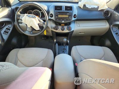 Zdjęcie 8 z 13 samochodu: 2012 TOYOTA RAV4 BASE VIN:2T3BF4DV7CW178539 - miniatura