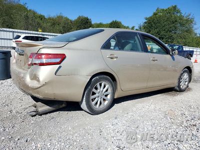 Trzecie zdjęcie samochodu z tyłu: 2011 TOYOTA CAMRY XLE VIN:4T4BF3EKXBR130142 - miniatura